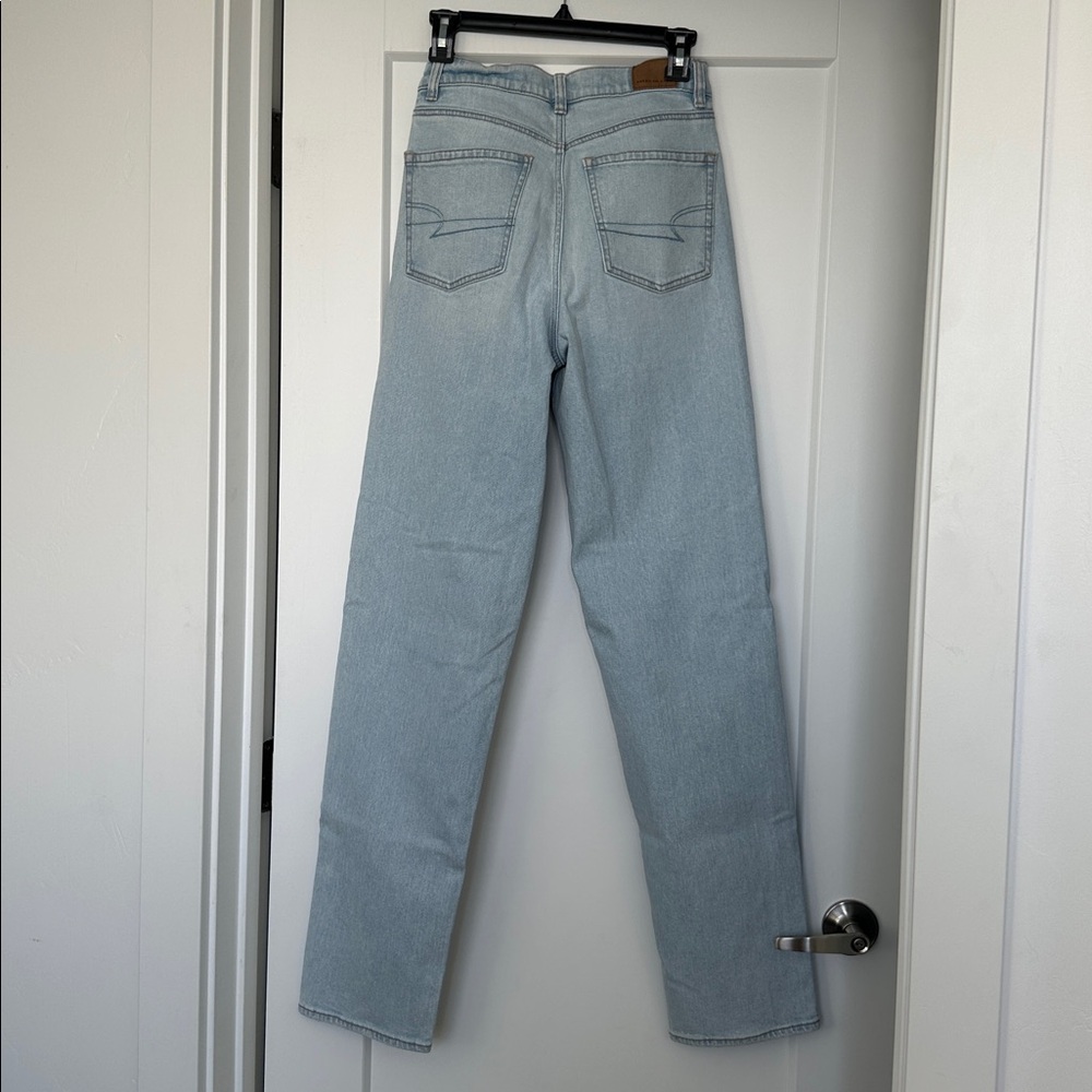 American Eagle Highest Rise Baggy Straight Jeans - Picture 6 of 6